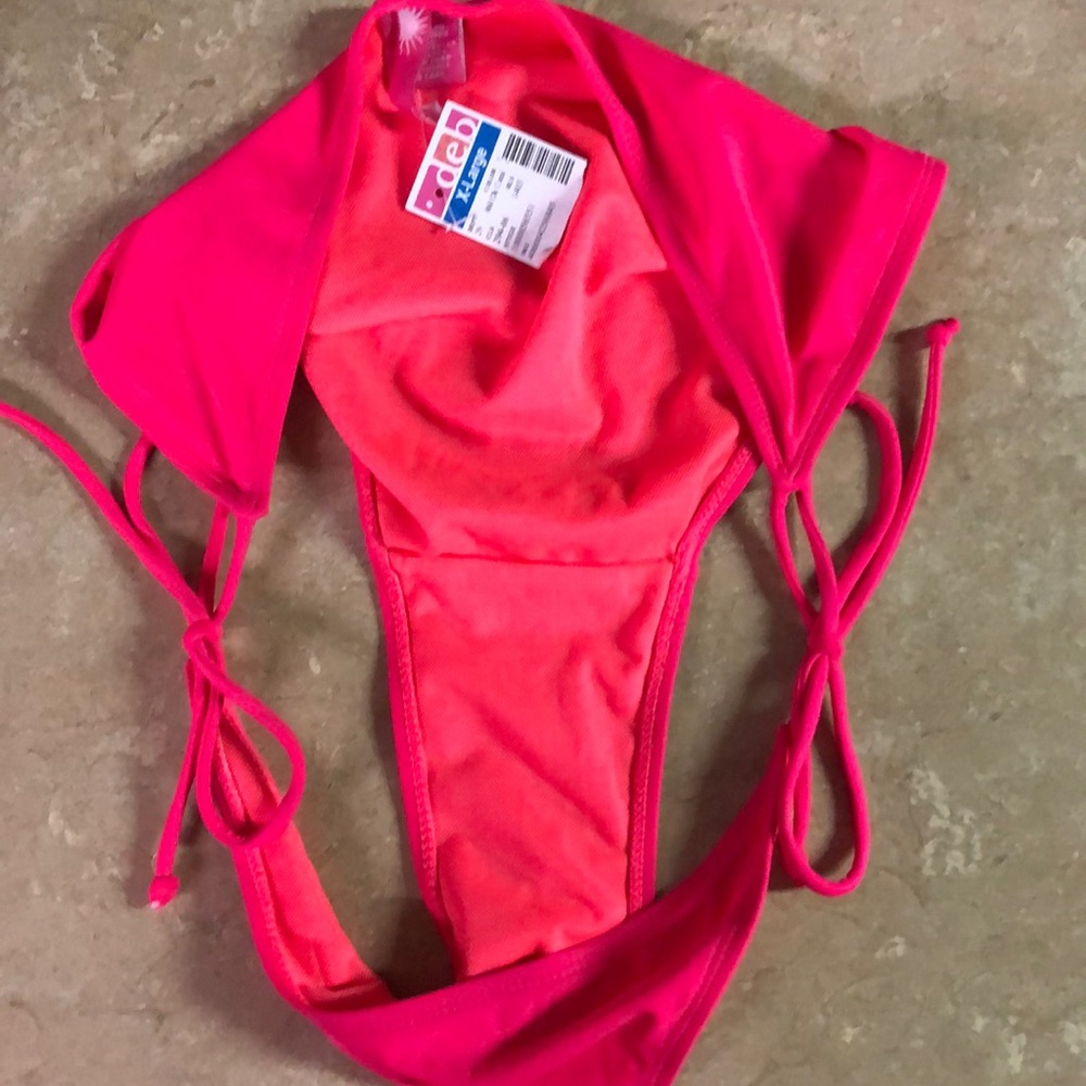 🆕 2 Swim suit bottoms - NWT - Picture 7 of 7